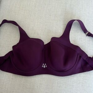 MAAREE Battle Wired Sports Bra High Impact Size 30FF